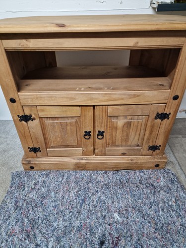 Pine stand and storage unit - tv,